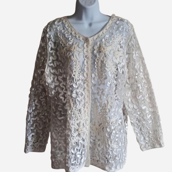 Vintage Tops - Vintage Sheer Embroidered Lace Top Faux Pearl Button Up Blouse Cottage, Large